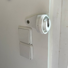 Aufputz-Winkelelement bei keiner Laibung - AW-90 - Winkel zum Setzen vor die Wand für Sicherungsstangen der Modelle S und FS 