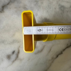Manuelle Mörtelspritze XL mit 30° gebogener Tülle für 950 ml Mörtel zum Vermörteln von Zargen und Mauerspalten
