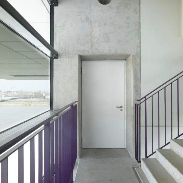 Einfl&uuml;gelige T30 Brandschutzt&uuml;r H3-1 OD von H&ouml;rmann. Breite w&auml;hlbar, H&ouml;he W&auml;hlbar. Viele Optionen stehen zur Verf&uuml;gung!